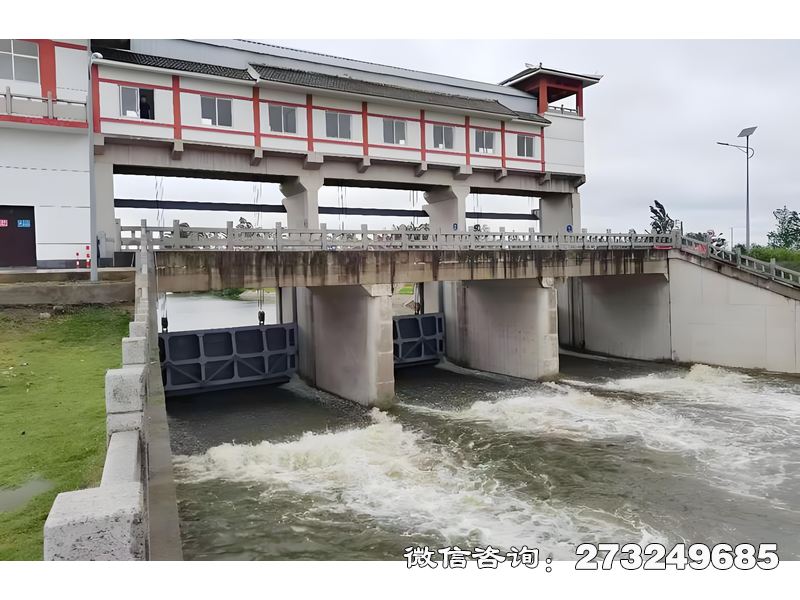海南泵站溢流闸