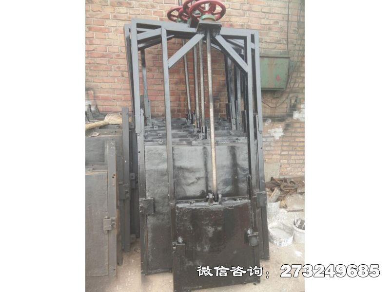 新乡山洪沟排洪口机闸门