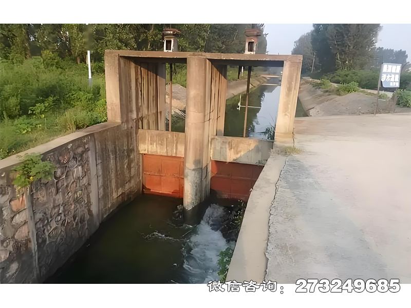 水渠溢流闸
